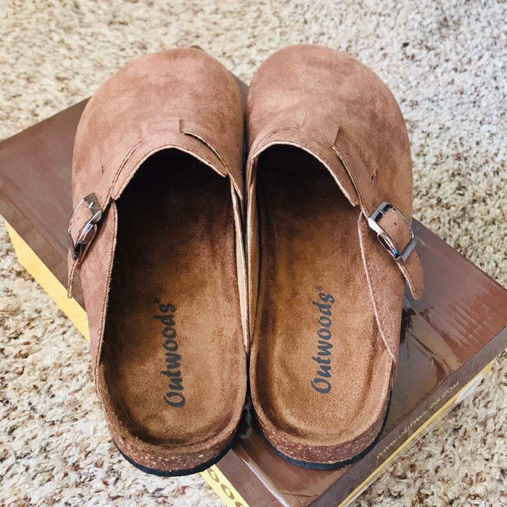 Berty Slip on Mules - Picture 7 of 9